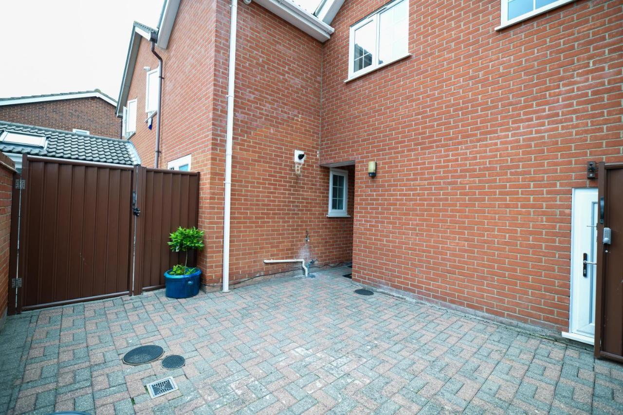 Fennec Apartments Cambridge  Exterior photo